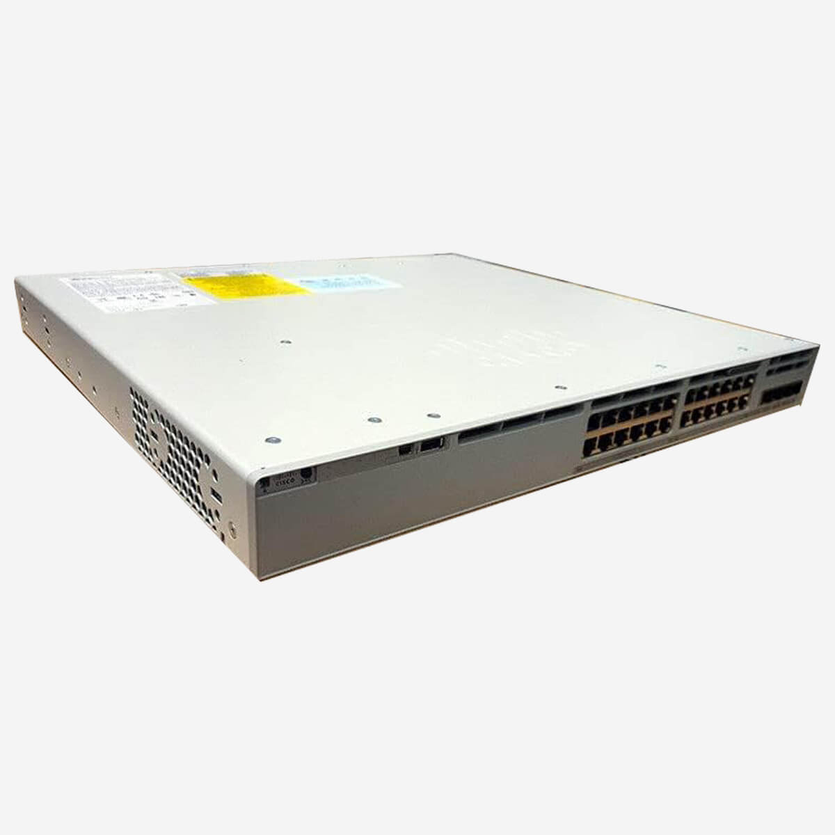Cisco-C9300L-24P-4G-E-1